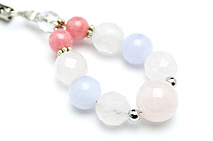 天然石を引き立てるシンプルデザイン