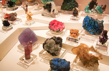 さまざまな原石