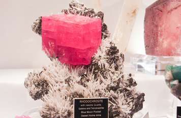 インカローズの原石