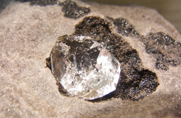 ハーキマーダイヤモンド