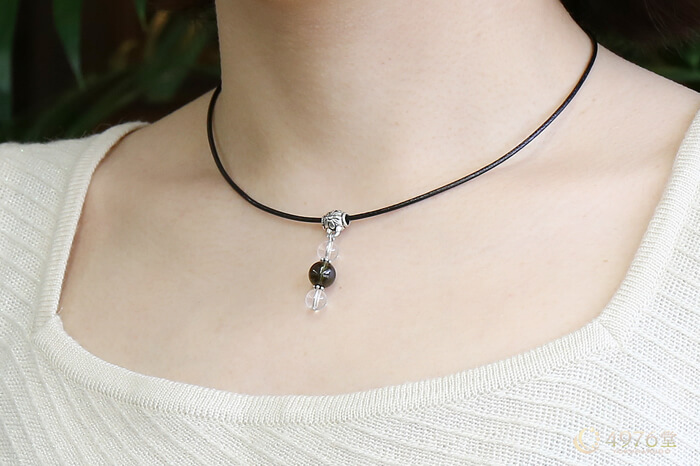 モルダバイト・水晶 パワーストーンネックレス 三連