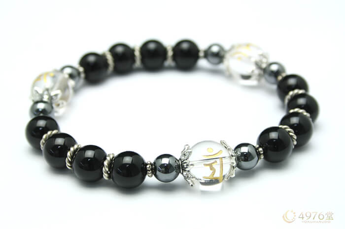 魔よけ 厄除け オニキス Aメタル3ポイント 梵字マン（卯） ブレスレット