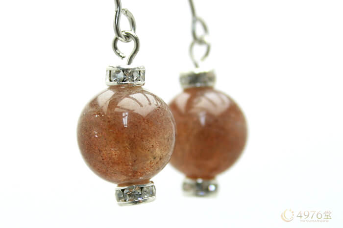 サンストーン・10mm パワーストーンピアス