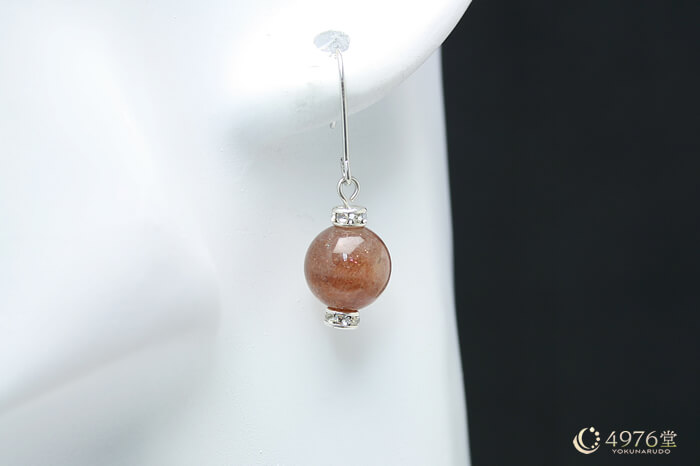 サンストーン・10mm パワーストーンピアス