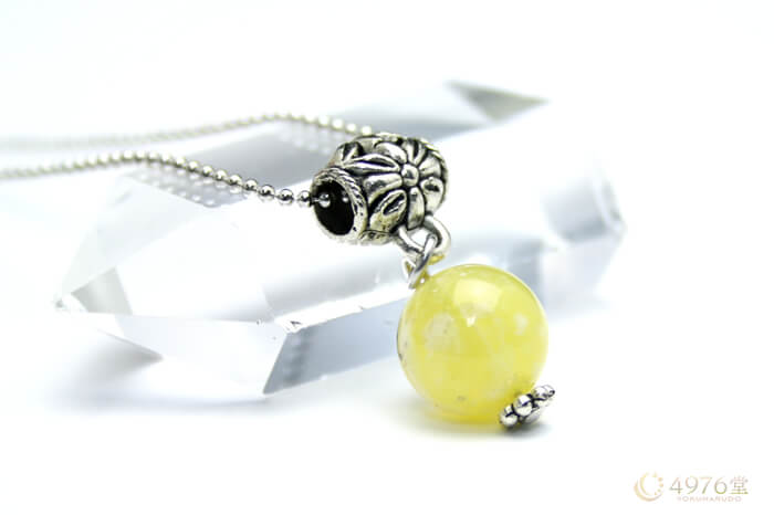 イエローコモンオパール・パイプチャーム パワーストーンネックレス